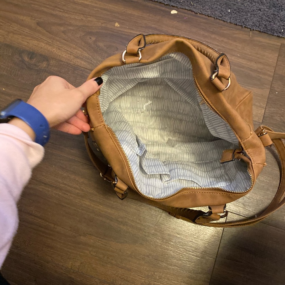 Purse - Picture 4 of 4